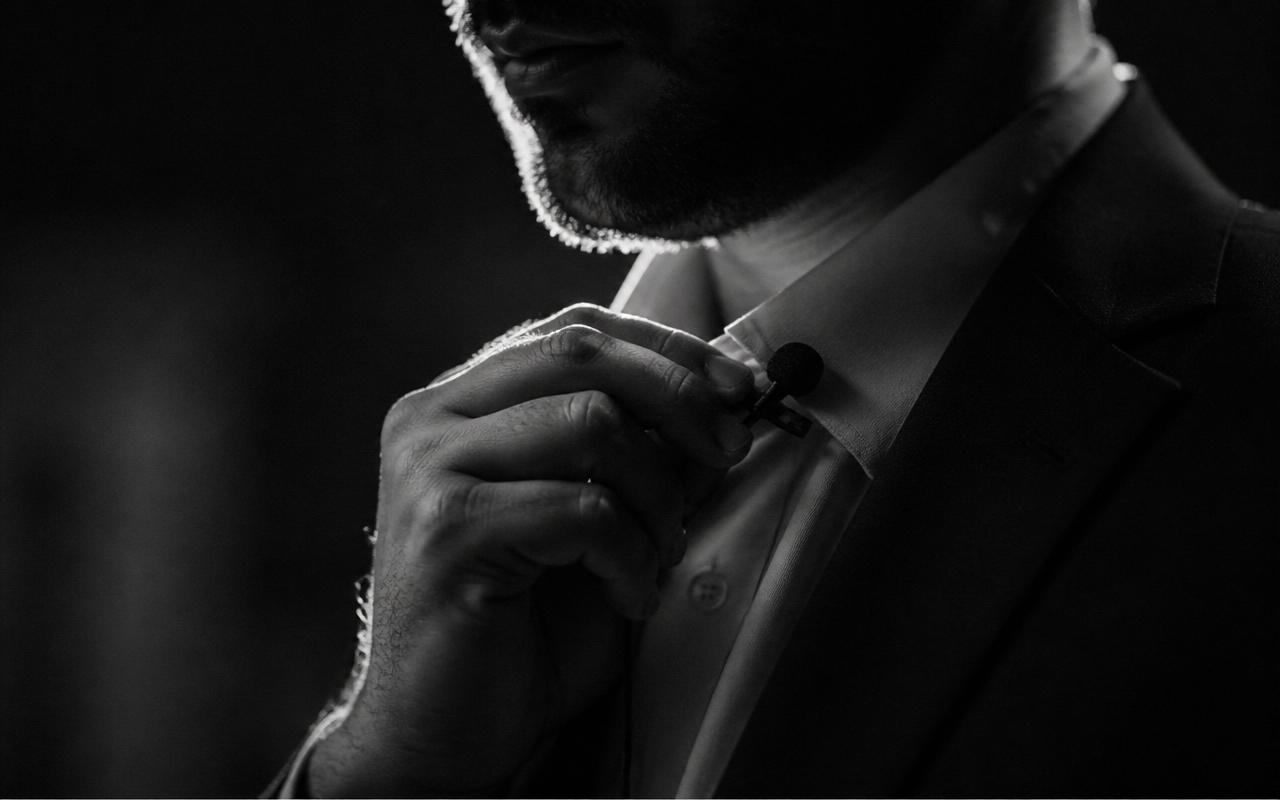 CLIP IT ON